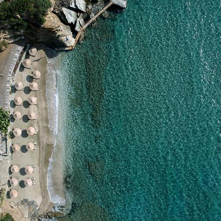 Aneroussa Beach Hotel Batsi  Bagian luar foto