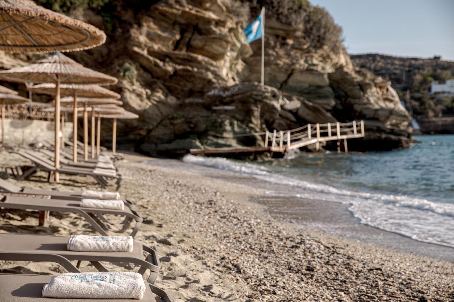 Aneroussa Beach Hotel Batsi  Bagian luar foto