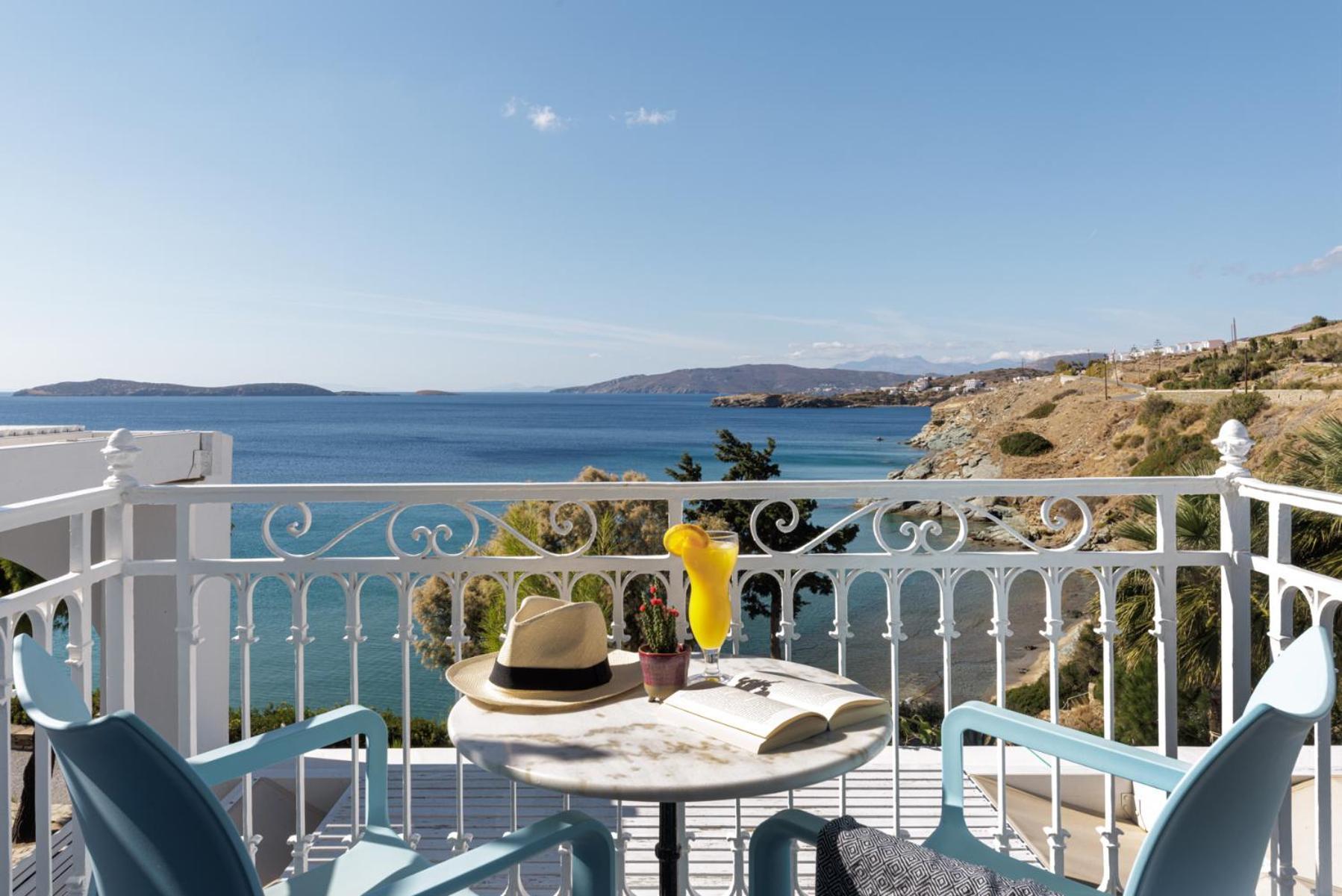 Aneroussa Beach Hotel Batsi  Bagian luar foto