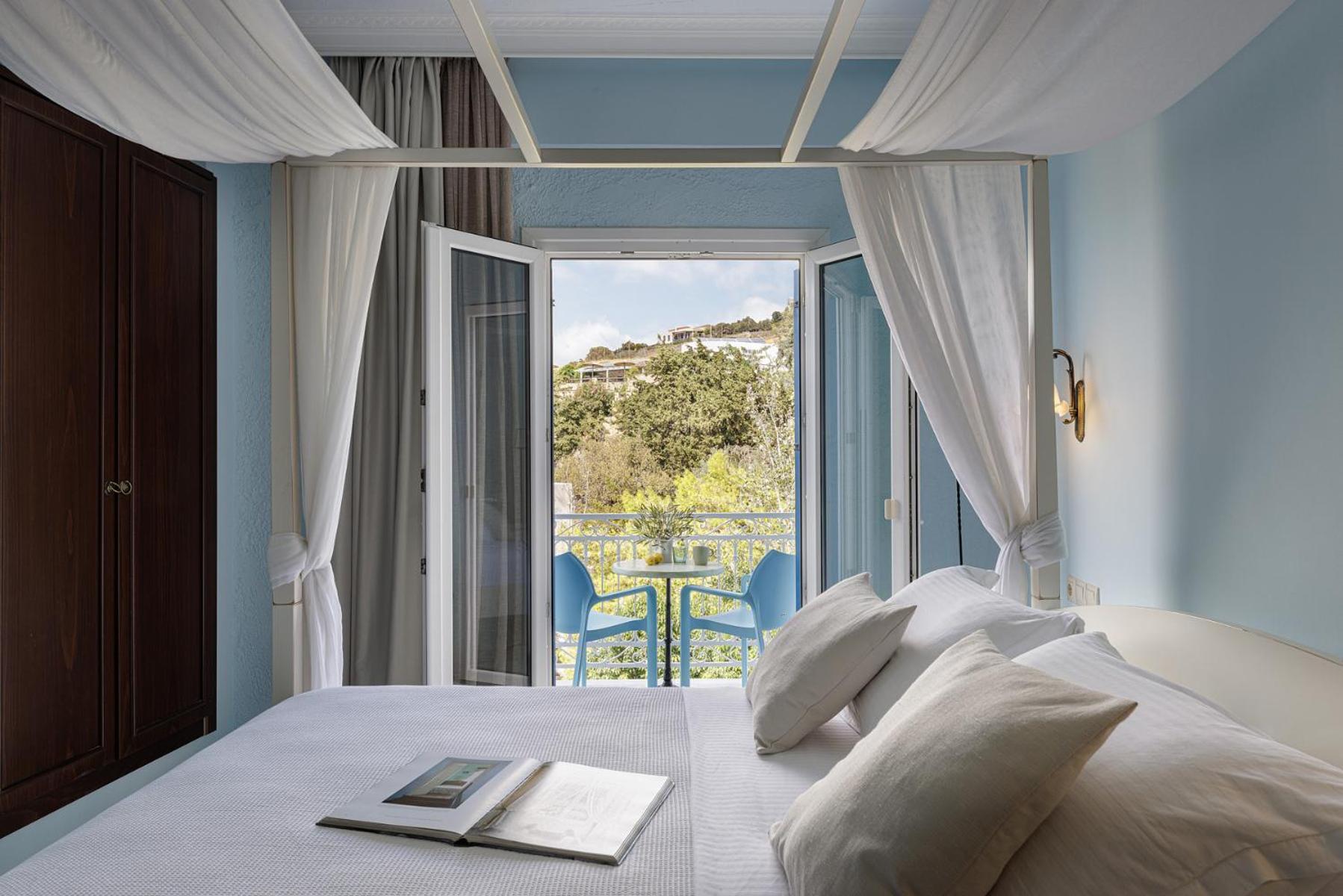Aneroussa Beach Hotel Batsi  Bagian luar foto