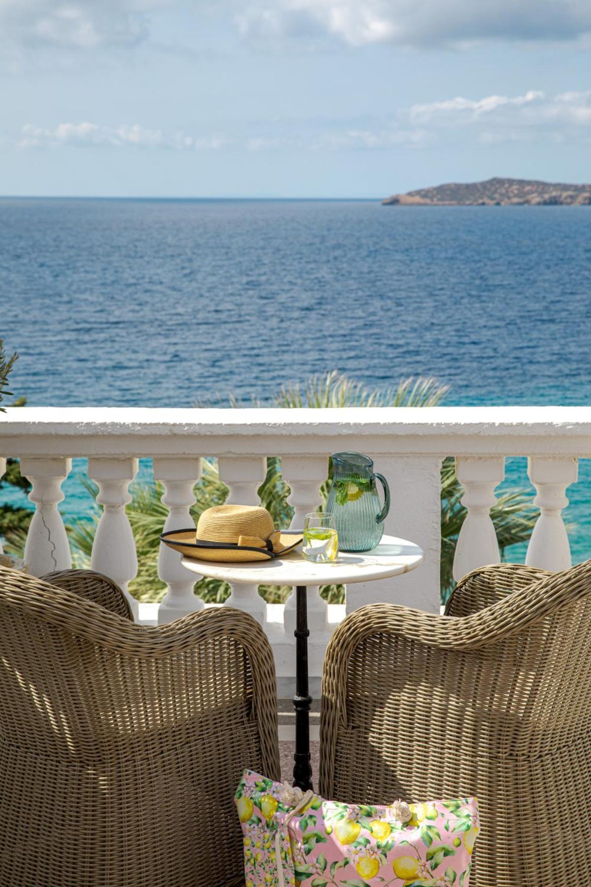 Aneroussa Beach Hotel Batsi  Bagian luar foto