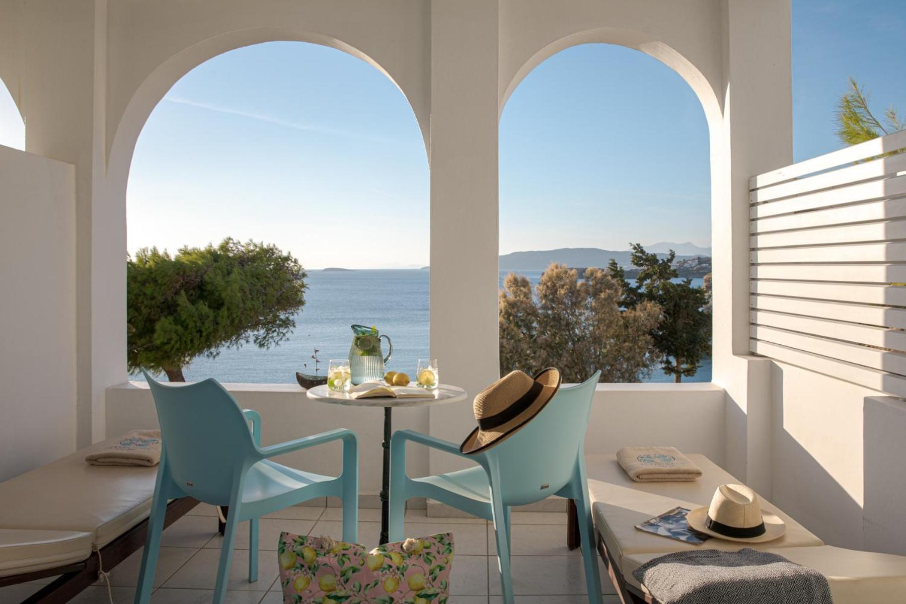 Aneroussa Beach Hotel Batsi  Bagian luar foto